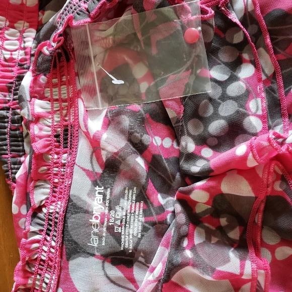 New Lane Bryant Sheer Floral Top - Picture 6 of 8